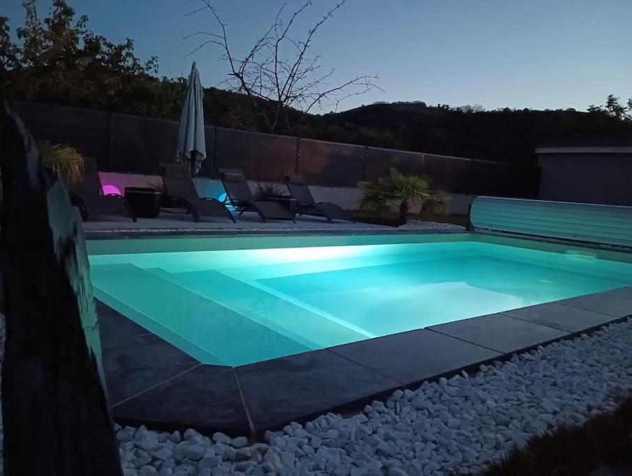 Chambre & Sdb Privee Avec Piscine En Bord De Via Rhona Sarras Kültér fotó