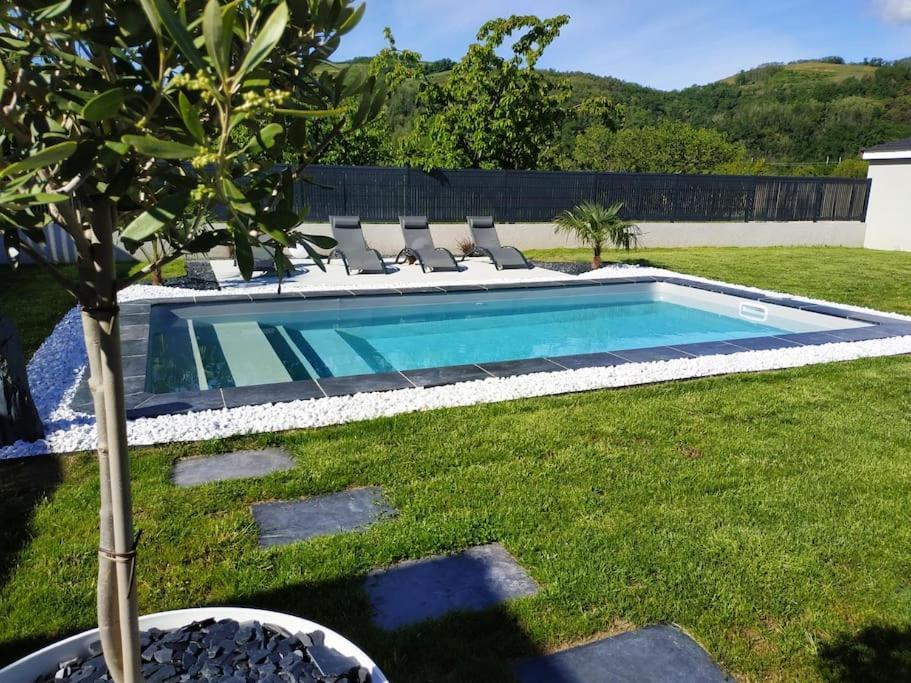 Chambre & Sdb Privee Avec Piscine En Bord De Via Rhona Sarras Kültér fotó